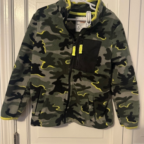 jumping beans Other - Jumping Beans Boys Fleece Zip-Up Jacket – Camo Green (Size 6) 🧥